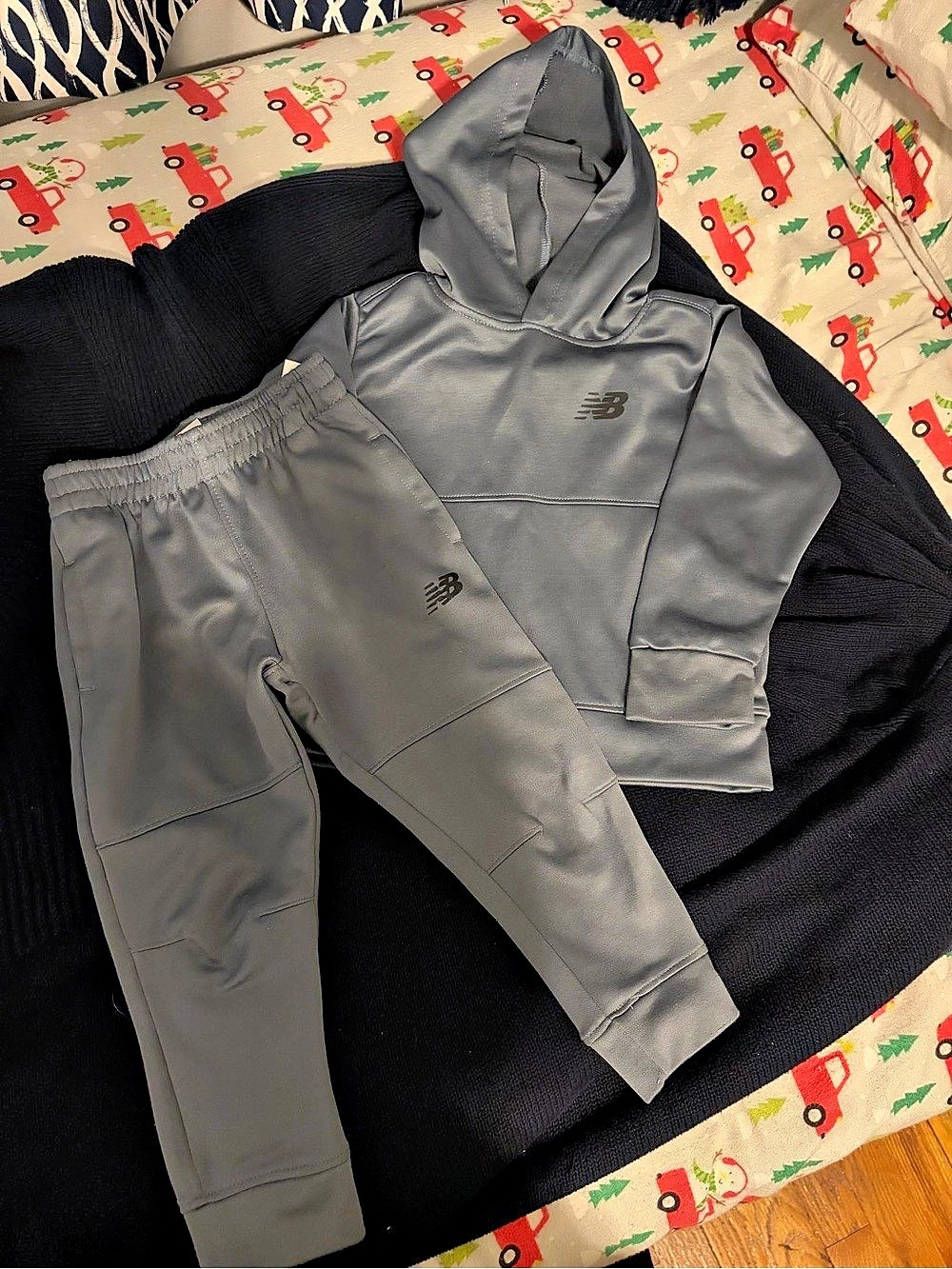 New Balance Toddler Boys Hoodie and Jogger Set 3T